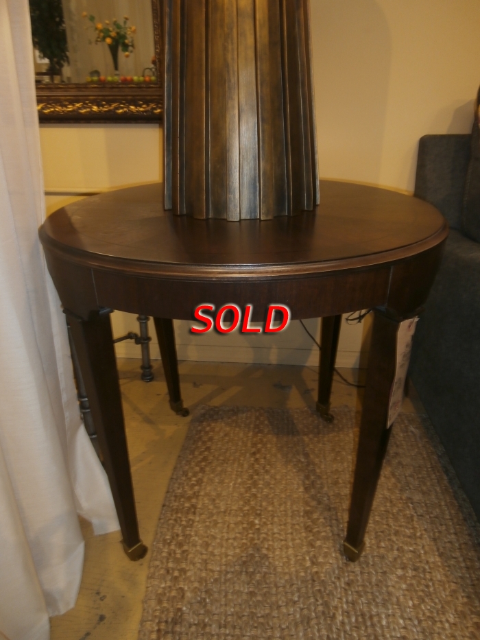 Ethan Allen Elmont Round End Table