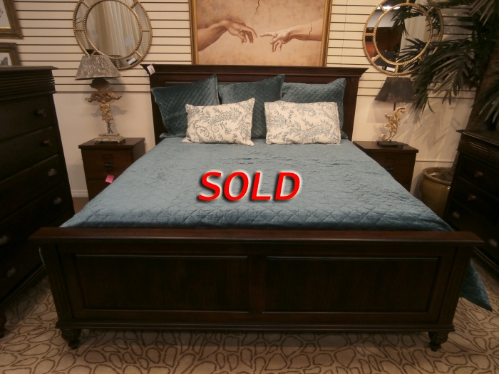 Kincaid Panel Bed 