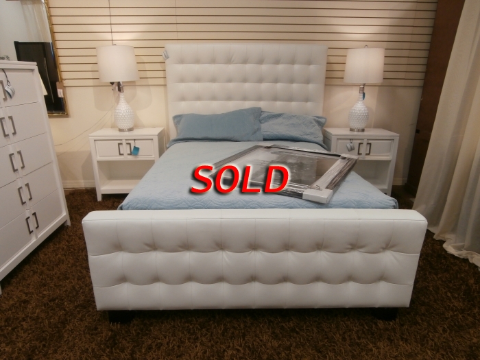 Z Gallerie Queen Bed