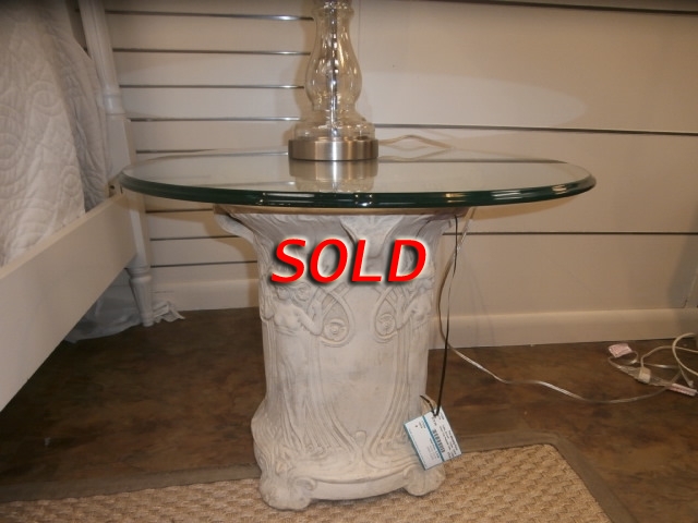 Glass Top Pedestal Table