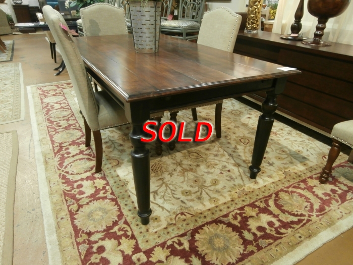 Havertys Dining Table