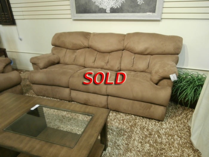 Manual Reclining Sofa