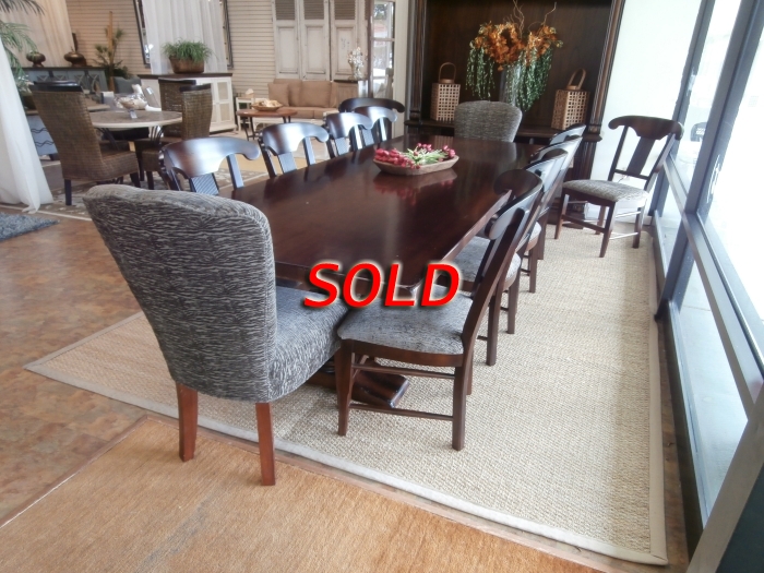 Arhaus Tuscany DT W/12 Chairs