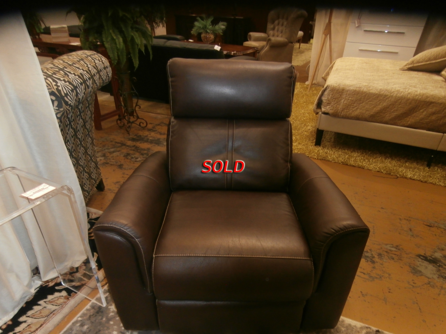 Havertys Power Recliner