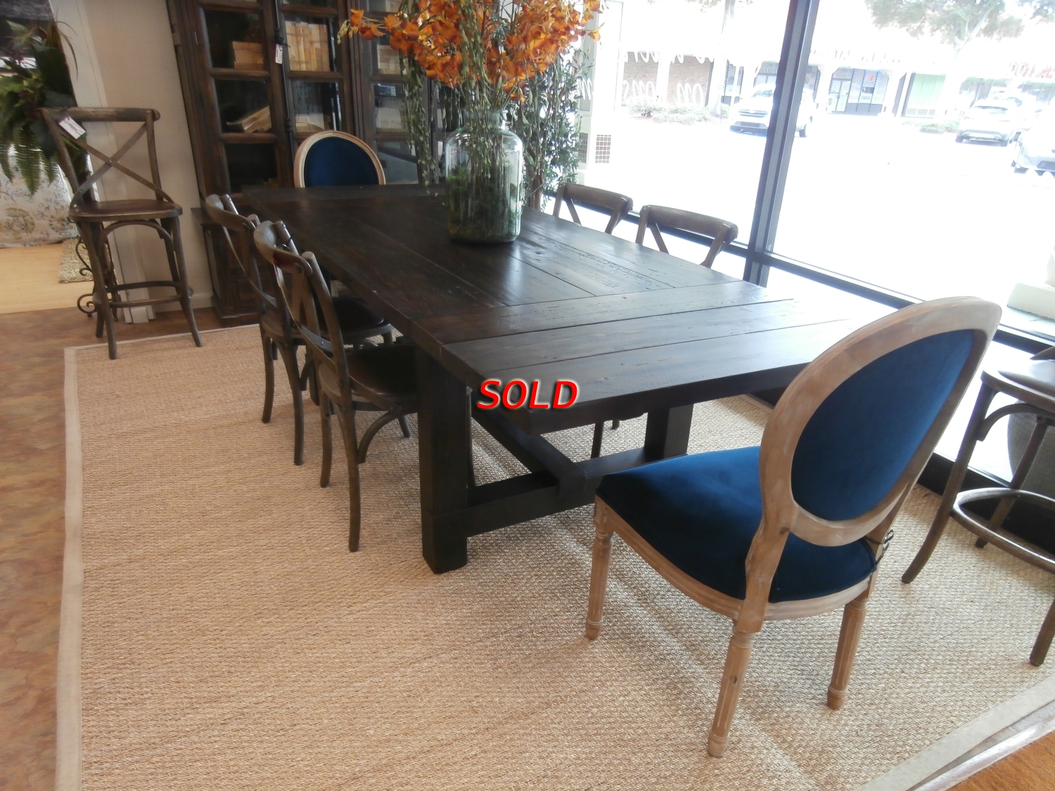 RH Dining Table& Four Chairs