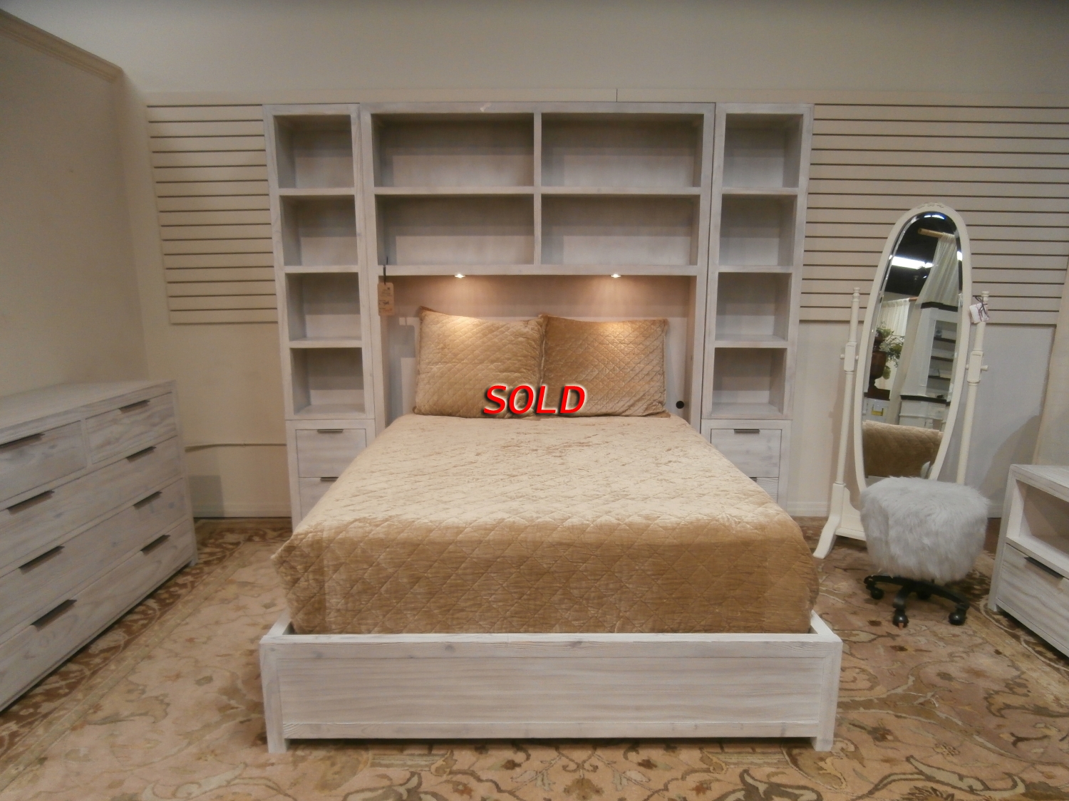 RH Laguna Bed Unit