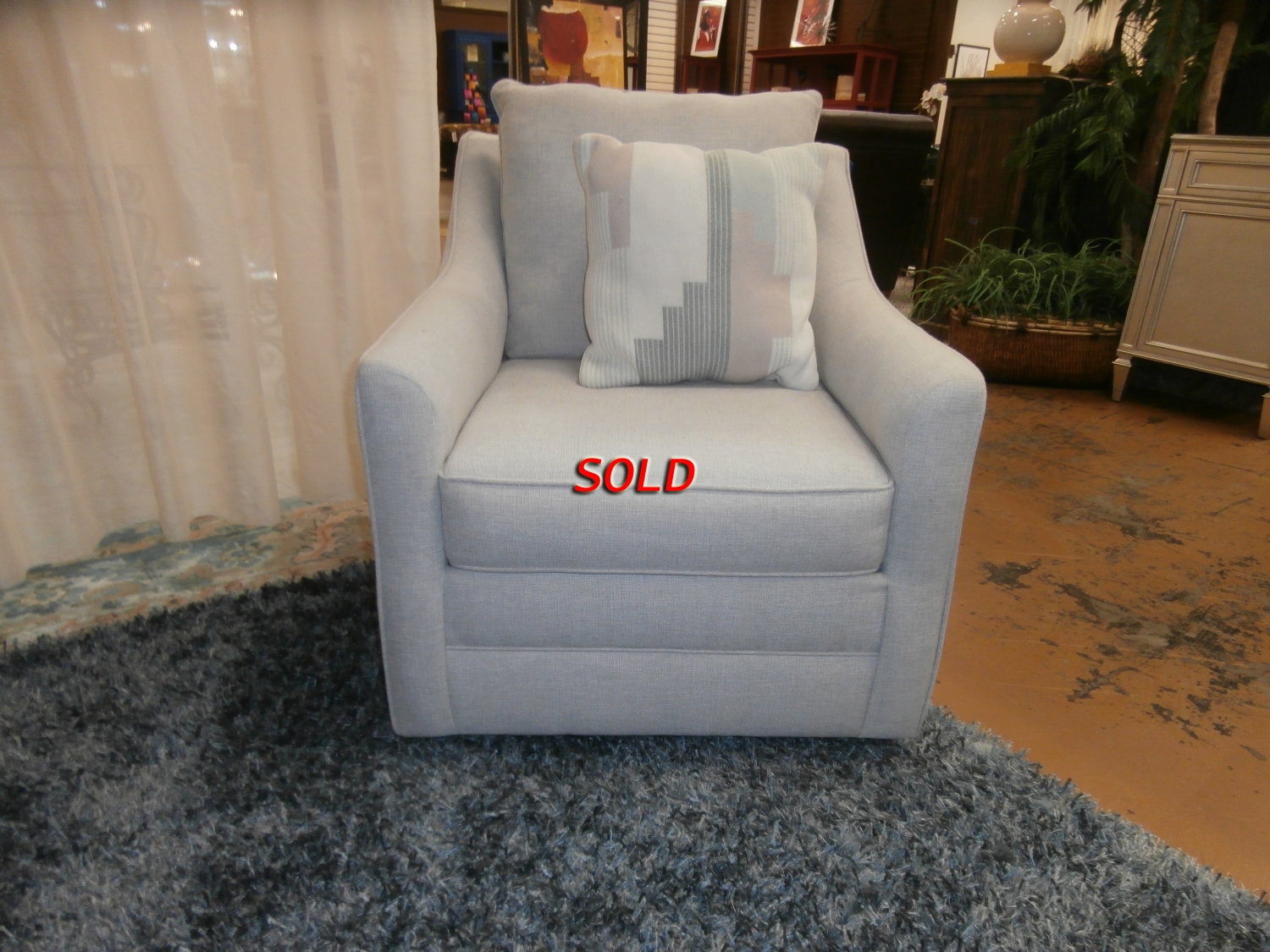 KFI Swivel Chair