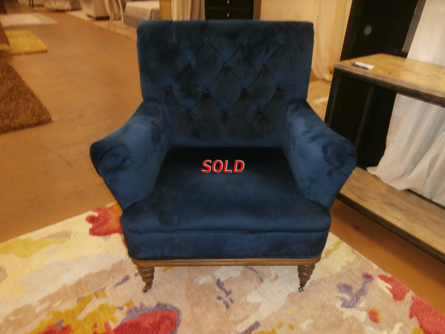 Tufted Accent Chair