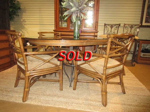 Lane Venture Table w/4 Chairs