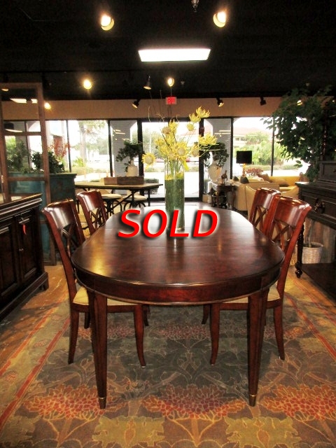 Macy S Dining Table W 4 Chairs At The Missing Piece