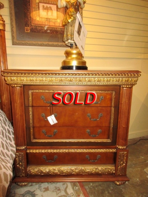 Pulaski Ornate Chest