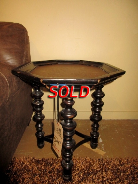 Tommy Bahama End Table