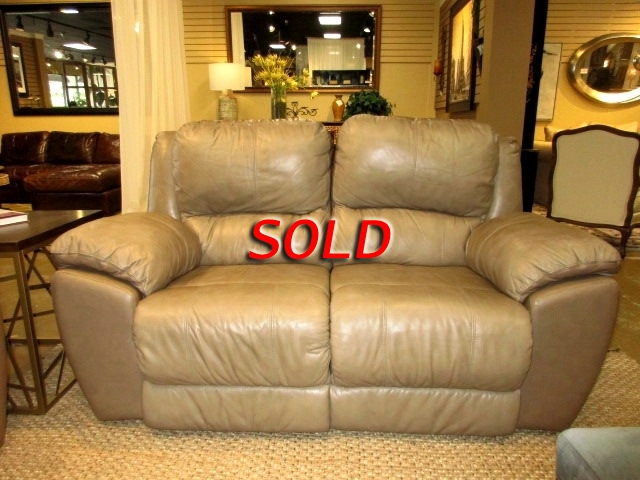 Palliser Pwr Recl Loveseat