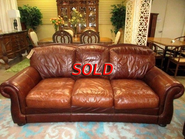 havertys leather sofa bed