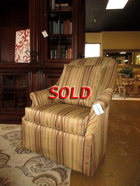 Ethan Allen Swivel Chair