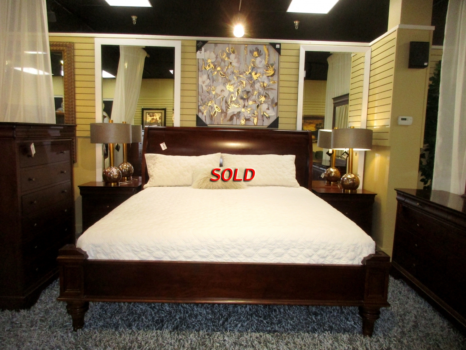 Bernhardt Sleigh King Bed