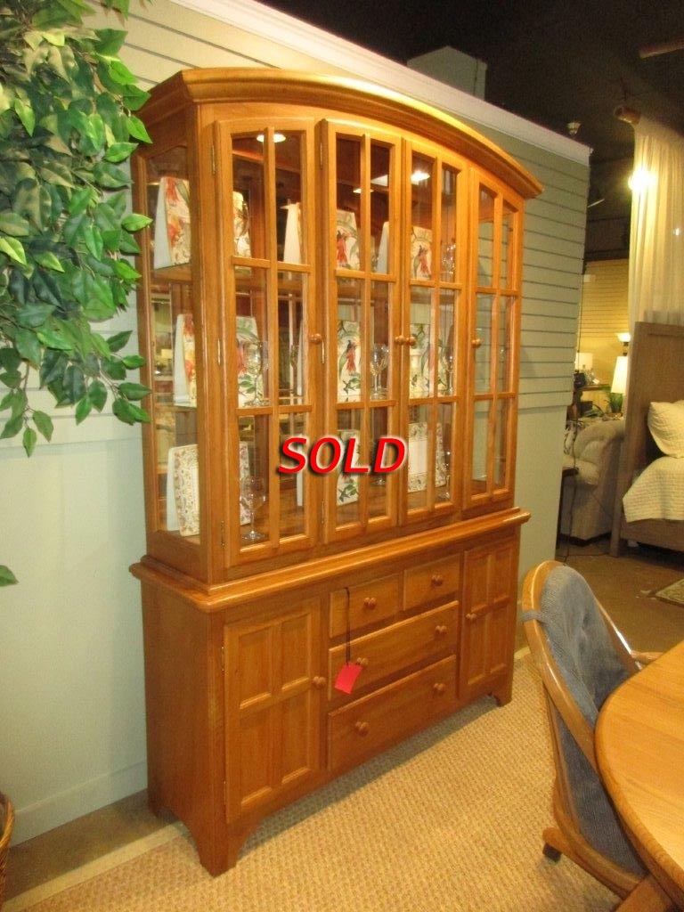 Traditional China Cabinet