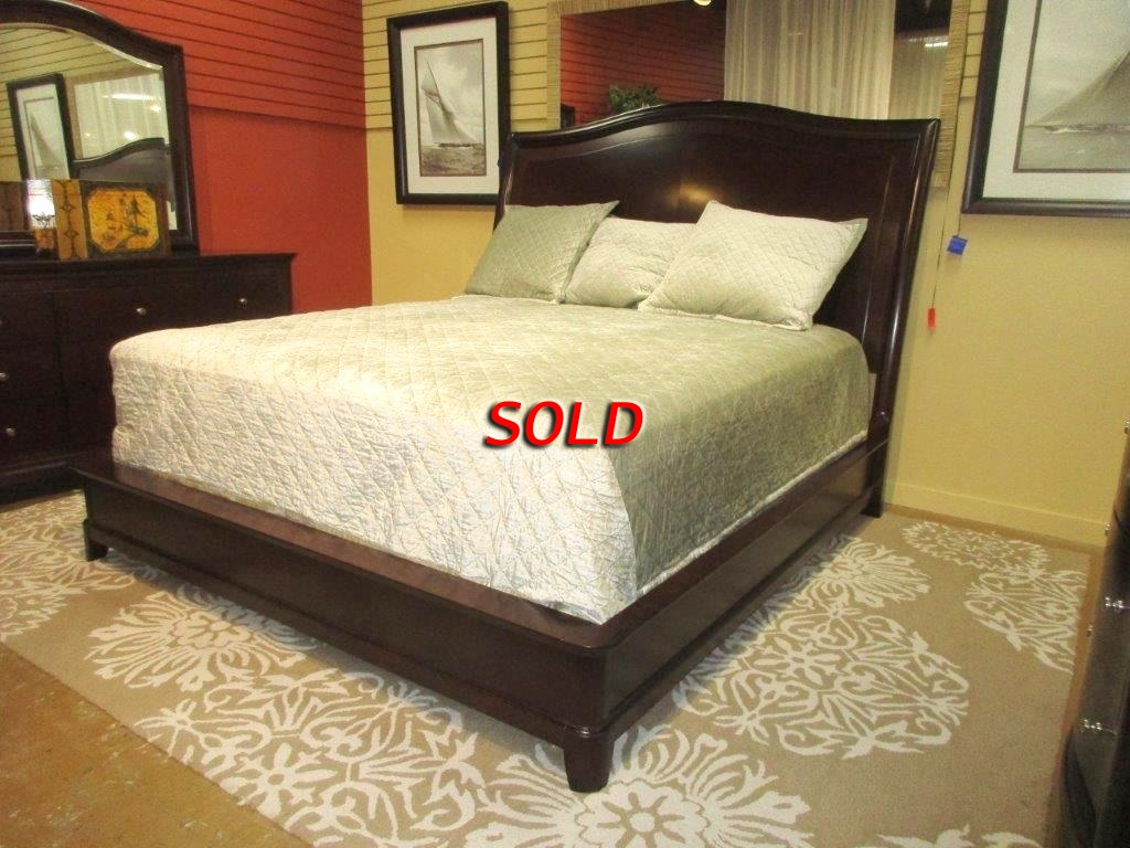 Havertys Transitional King Bed