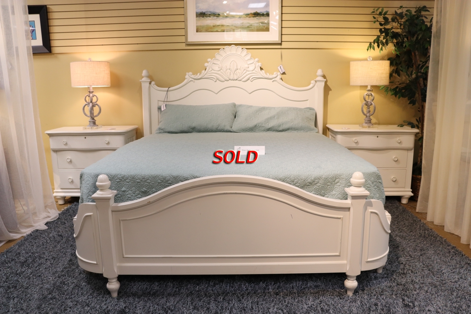 Stanley King Bed