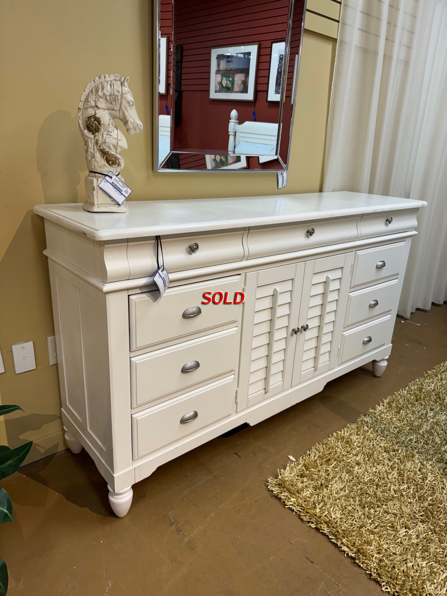 American Signature Dresser