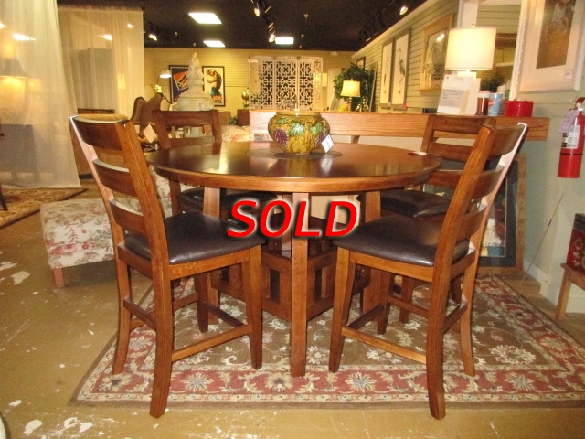 American Signature Table W 4 Chairs at The Missing Piece