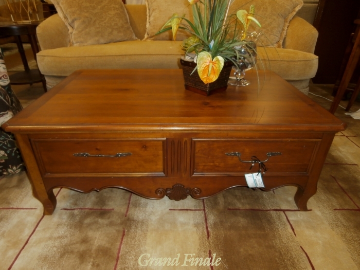 Ethan allen small deals table