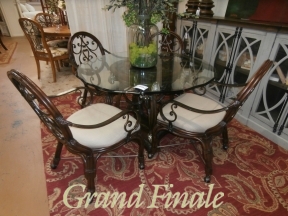 Glass Top Pedestal  Dr Table/4CHairs