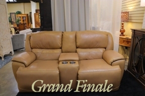 C Crawford Lthr Power Recl Loveseat